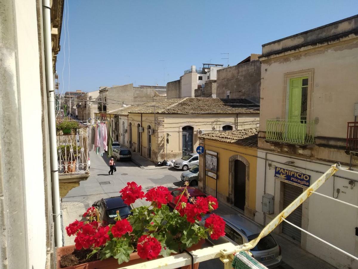 La Casa Di Aneupe Otel Siraküza Dış mekan fotoğraf